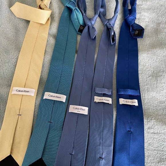 Bundle of Calvin Klein Ties - Picture 2 of 3